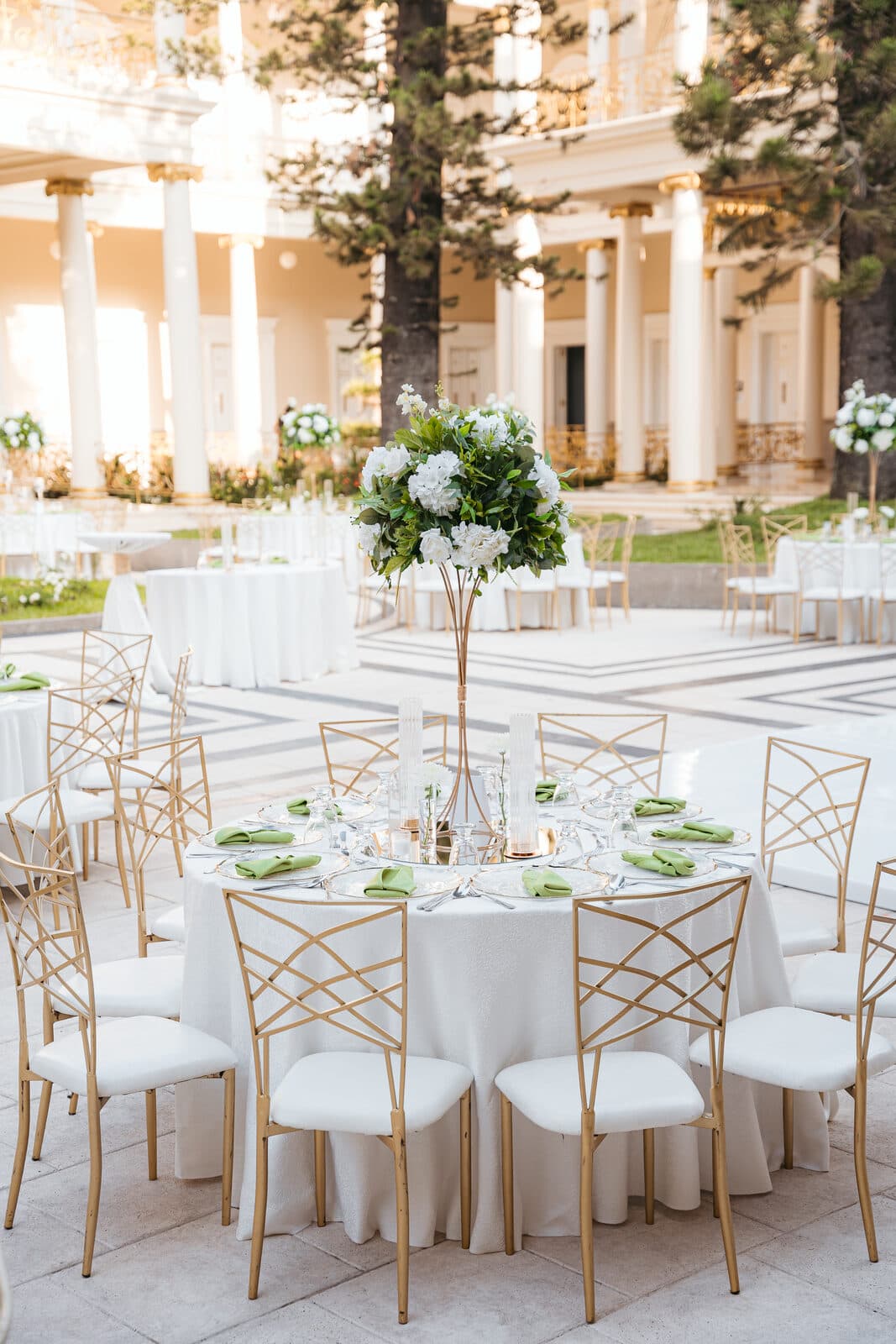 Diseño floral para eventos de lujo